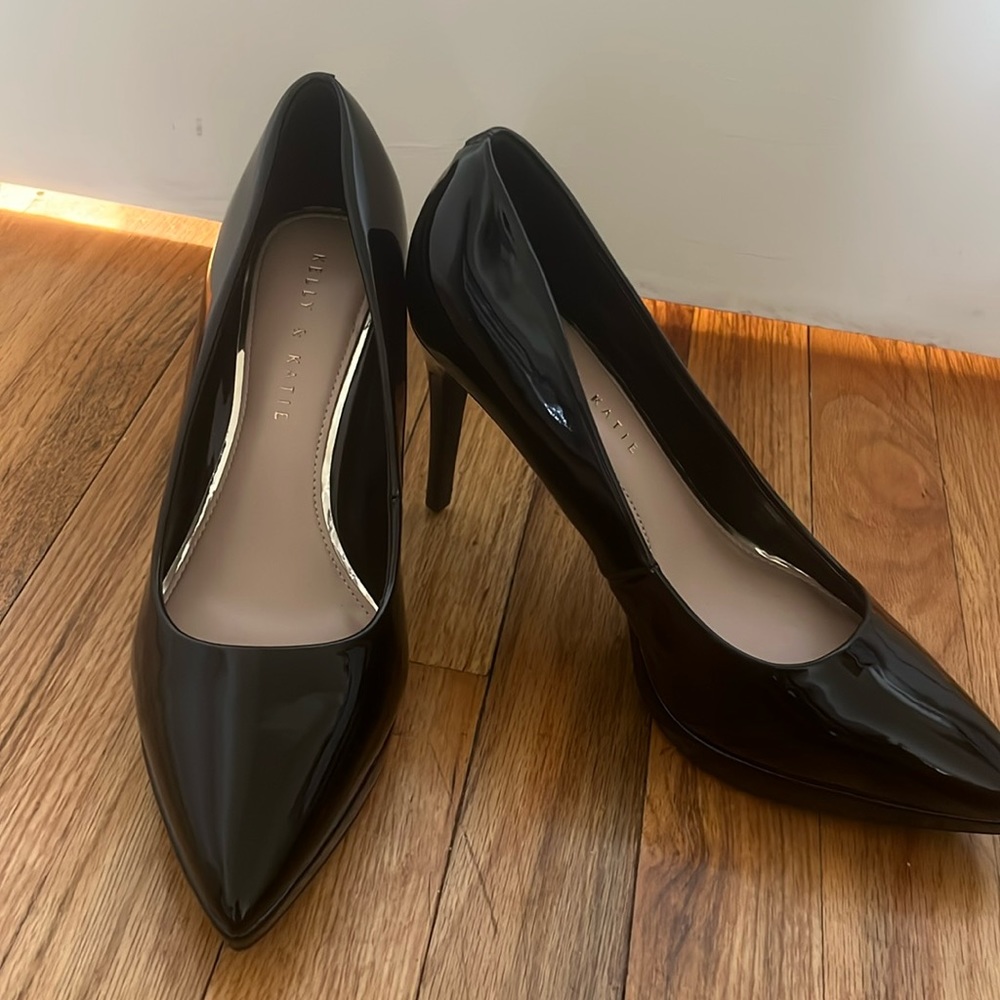 Kelly & Katie Black Shiny Heels